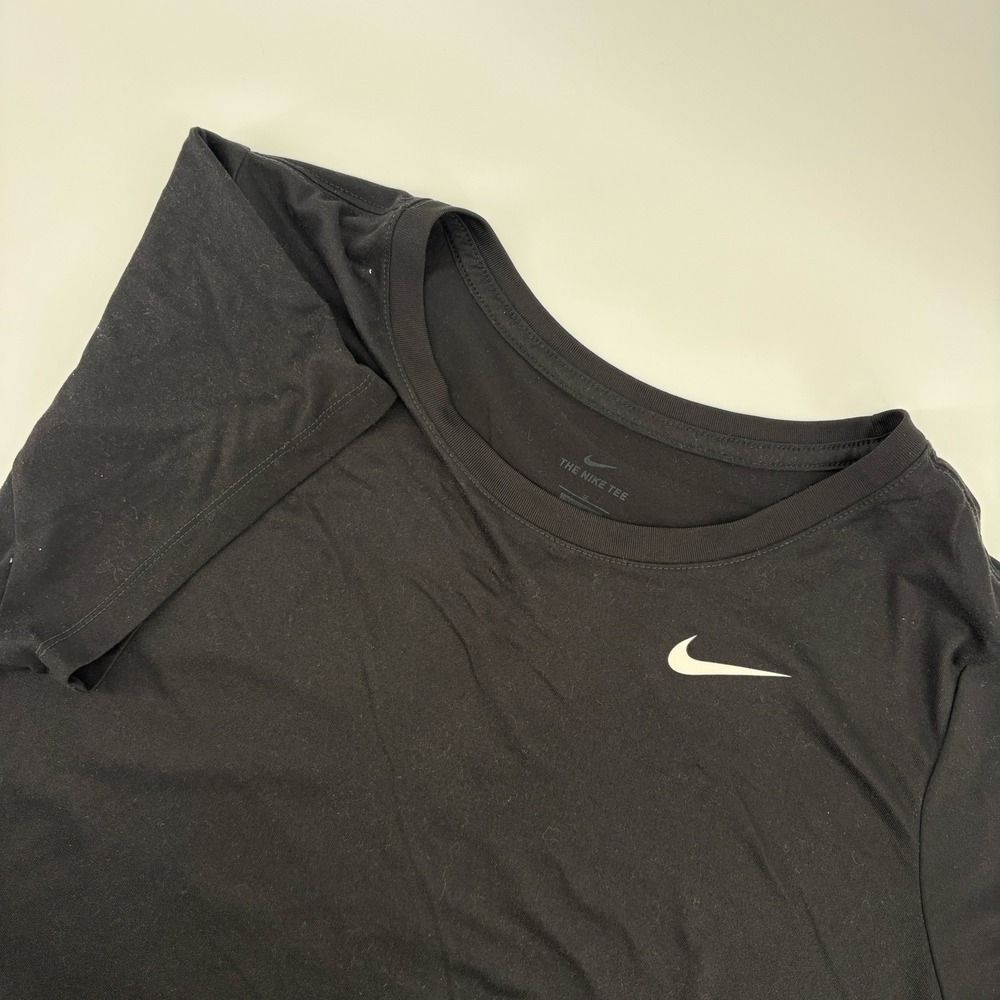 Nike Dri-Fit Woman's 2X‎ Black Athletic Gym Short Sleeve  Training The Nike Tee